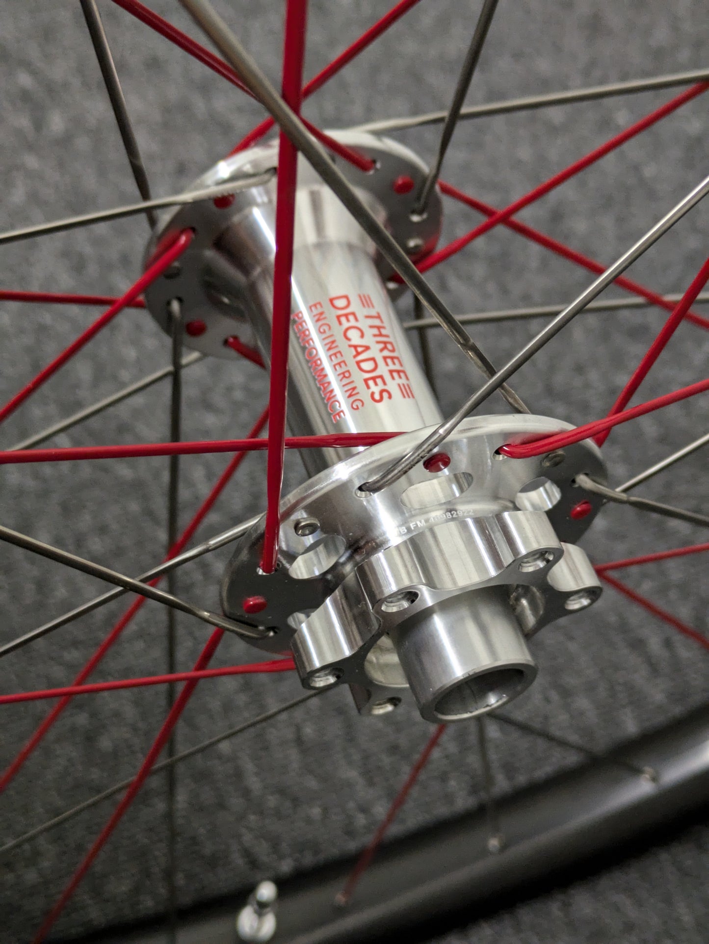WE ARE ONE, DT240-DEG| 29" CARBON DH WHEELSET